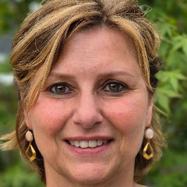Miriam van den Broek